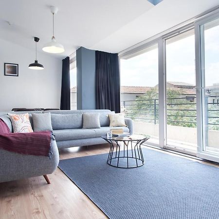 Briva Apartment Истанбул Екстериор снимка