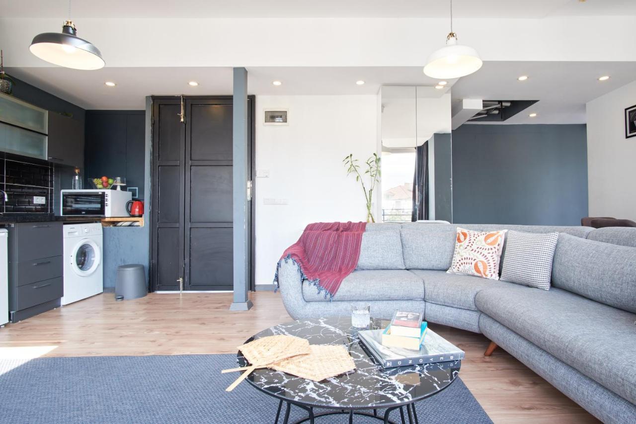 Briva Apartment Истанбул Екстериор снимка