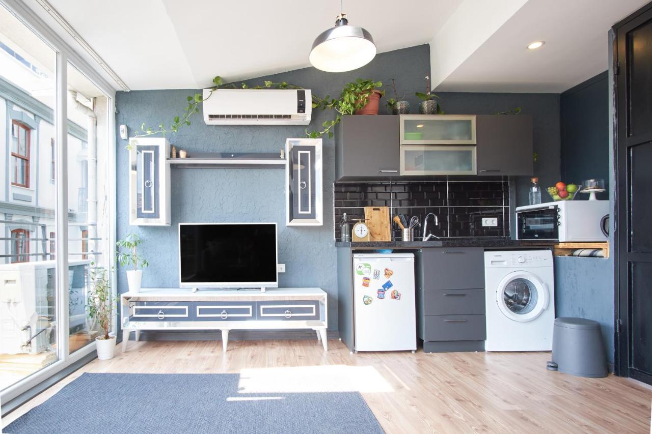 Briva Apartment Истанбул Екстериор снимка